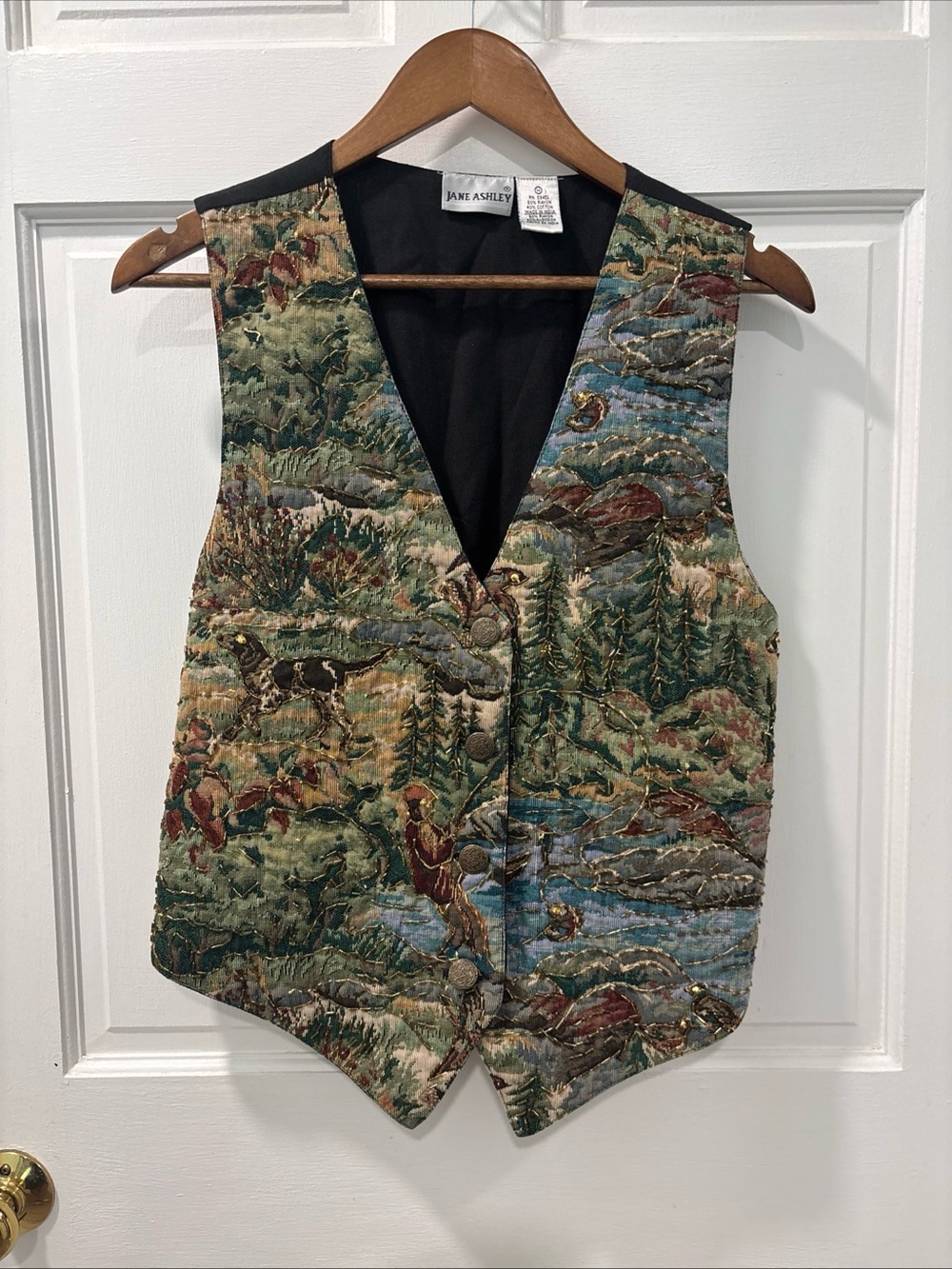 Vtg Jane Ashley Women’s Beaded Tapestry Vest Size M Hunting Fishing Cabincore